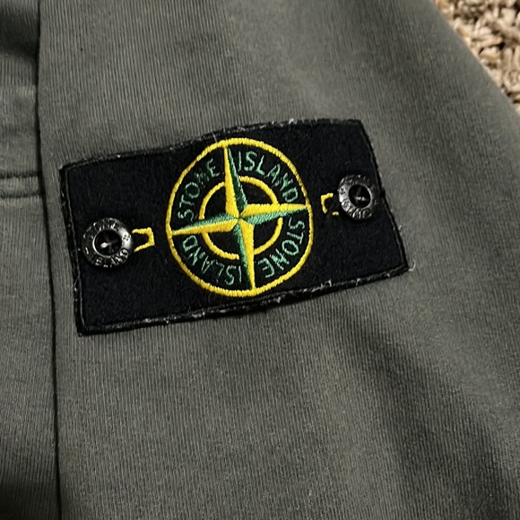 STONE ISLAND: Long sleeve Crewneck - Picture 3 of 3